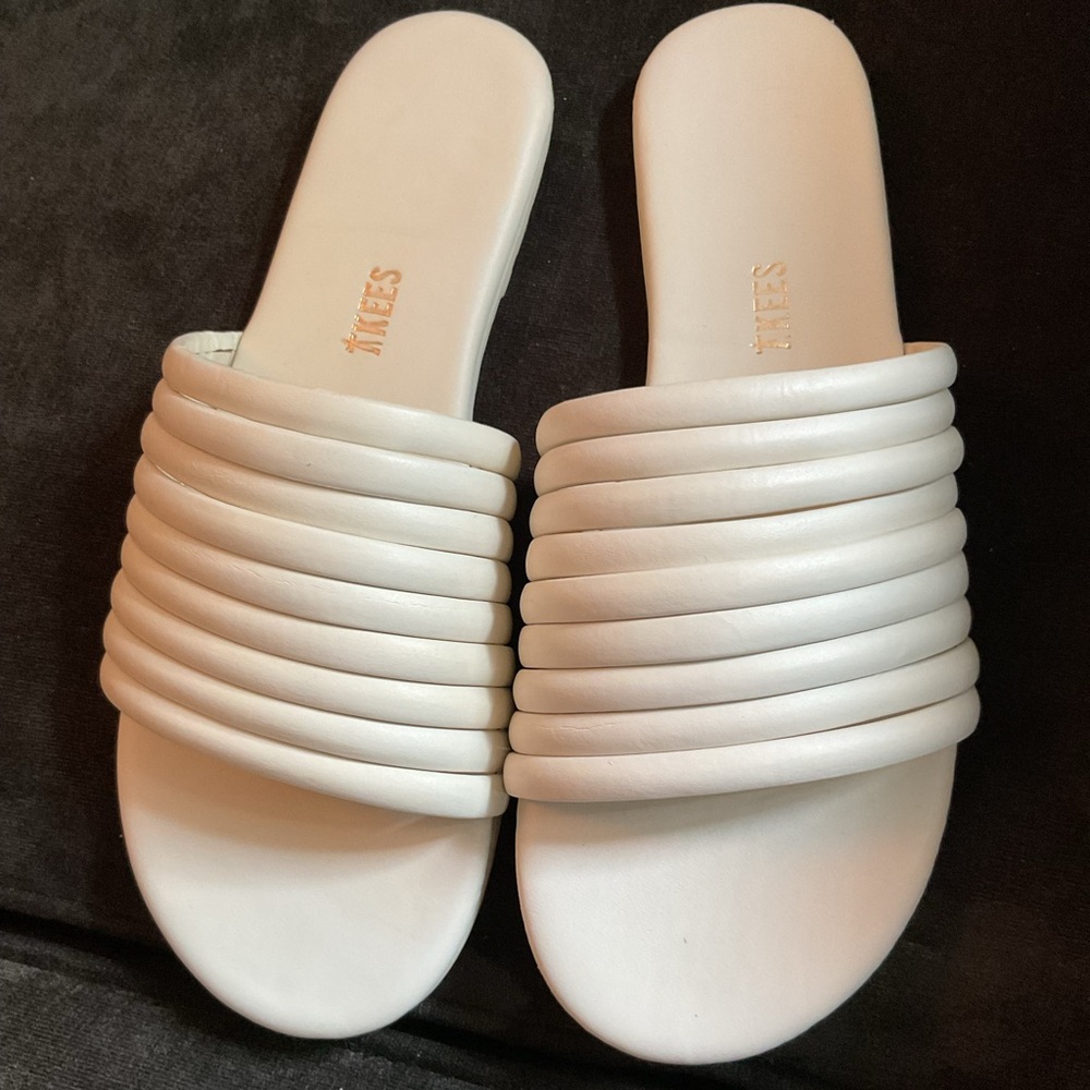 TKEES White Sandals Sleek Minimalist Design